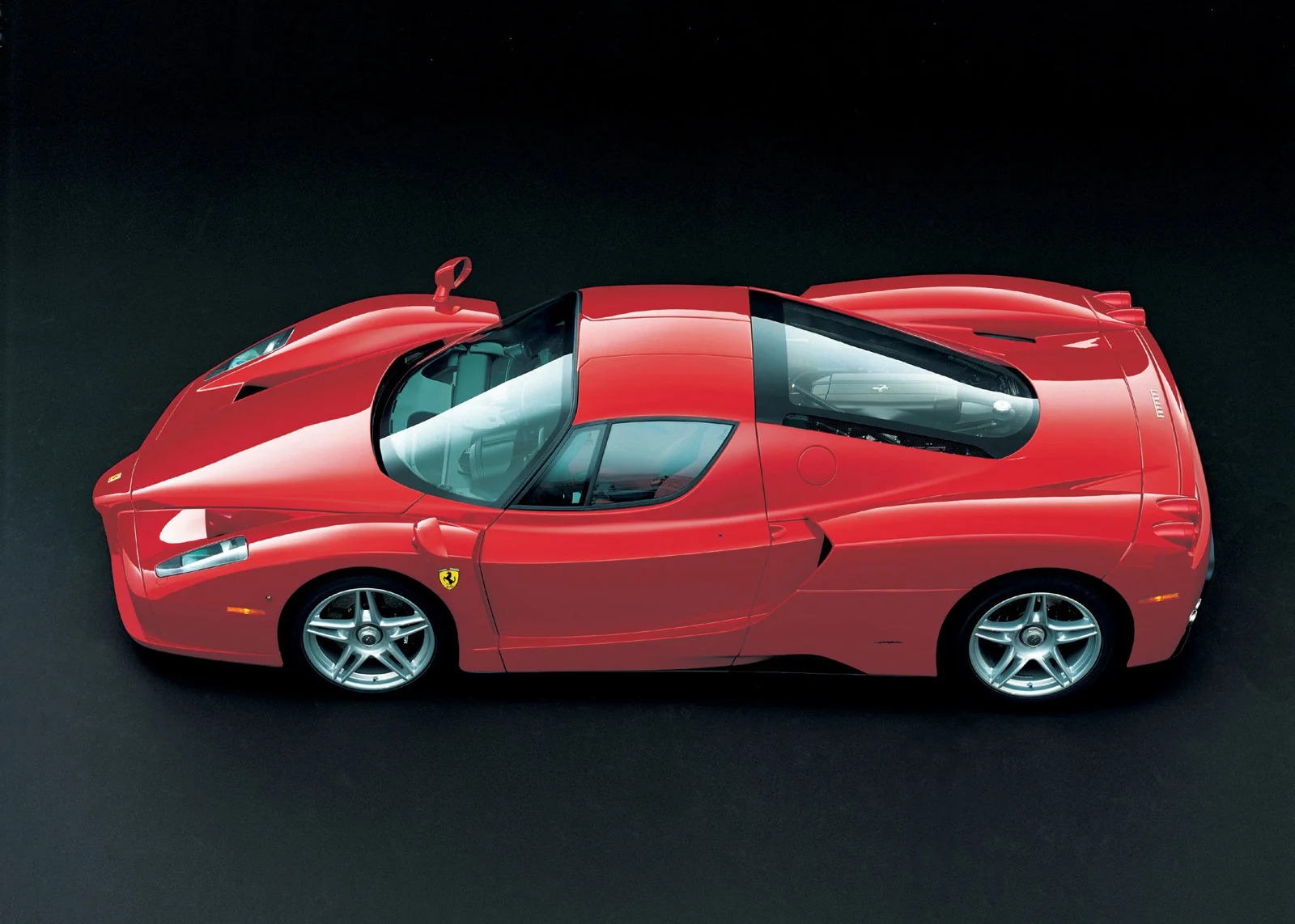 Ferrari-Enzo-2002-sideview
