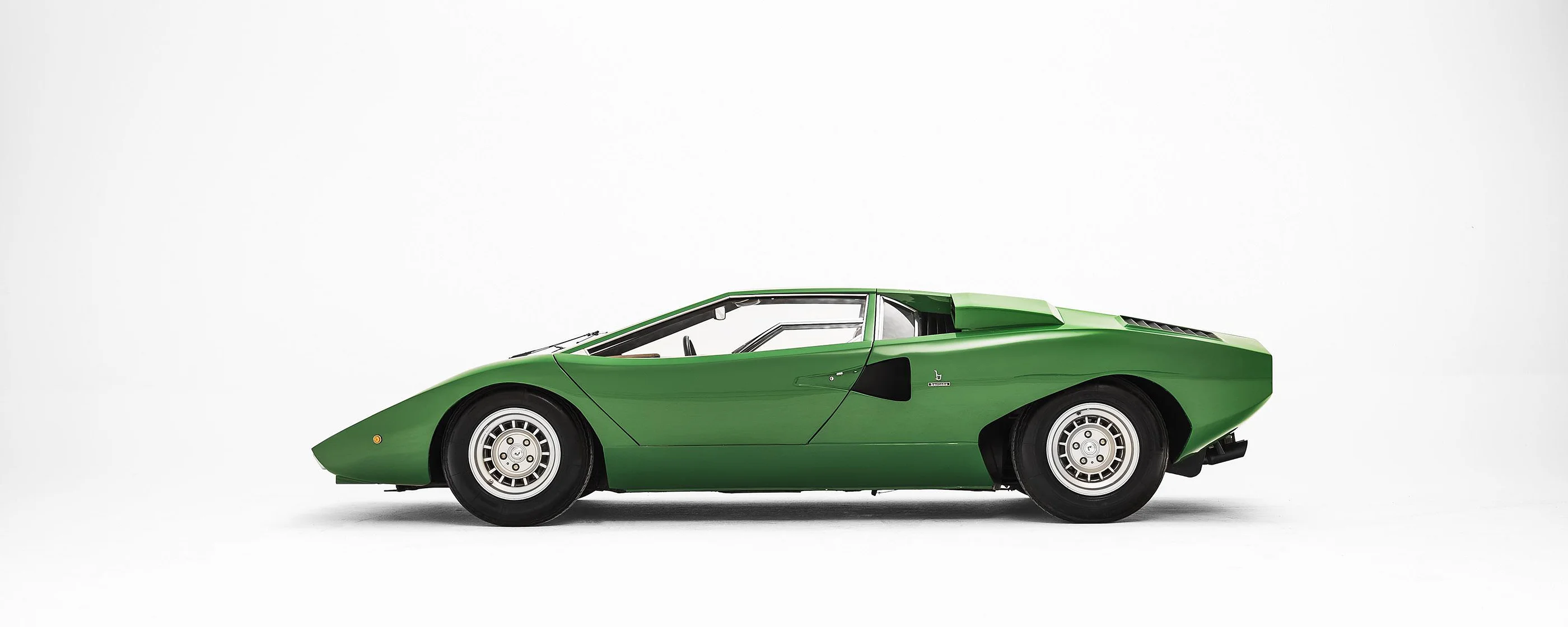 Lamborghini Countach: Marcello Gandini and the Wedge Revolution-cover