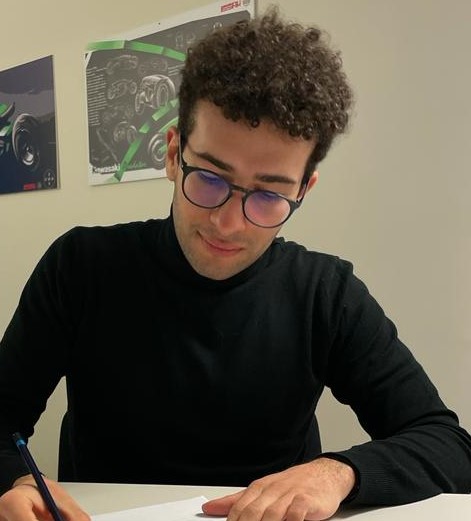 user-gennaro-vurchio-lnlhul